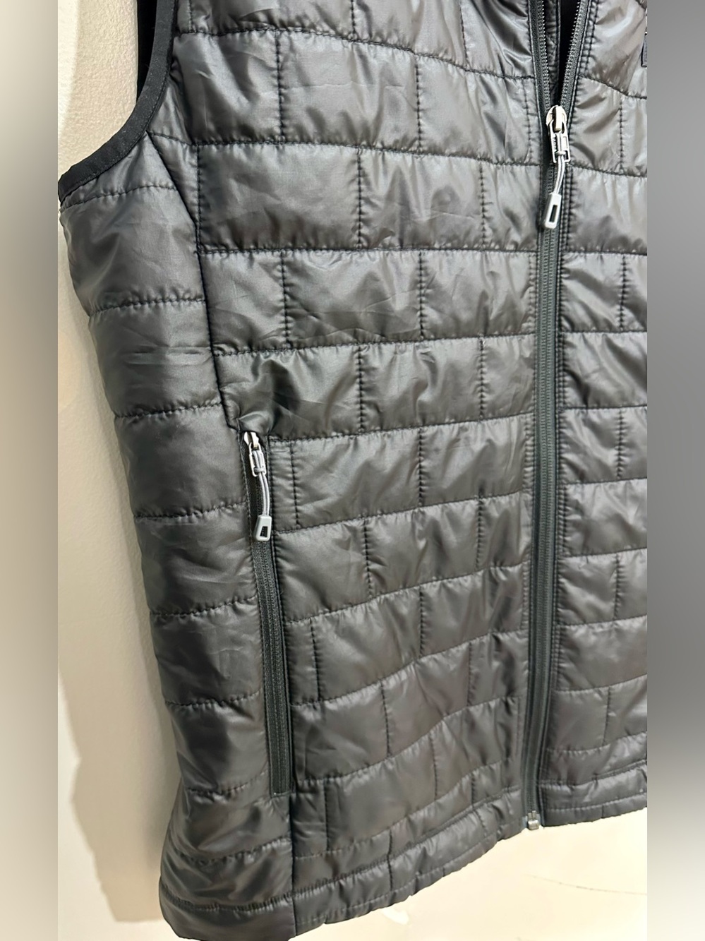 Patagonia Nano Puff Vest Black Men's Medium Lightweight Insulated Puffer Jacket - Picture 7 of 12